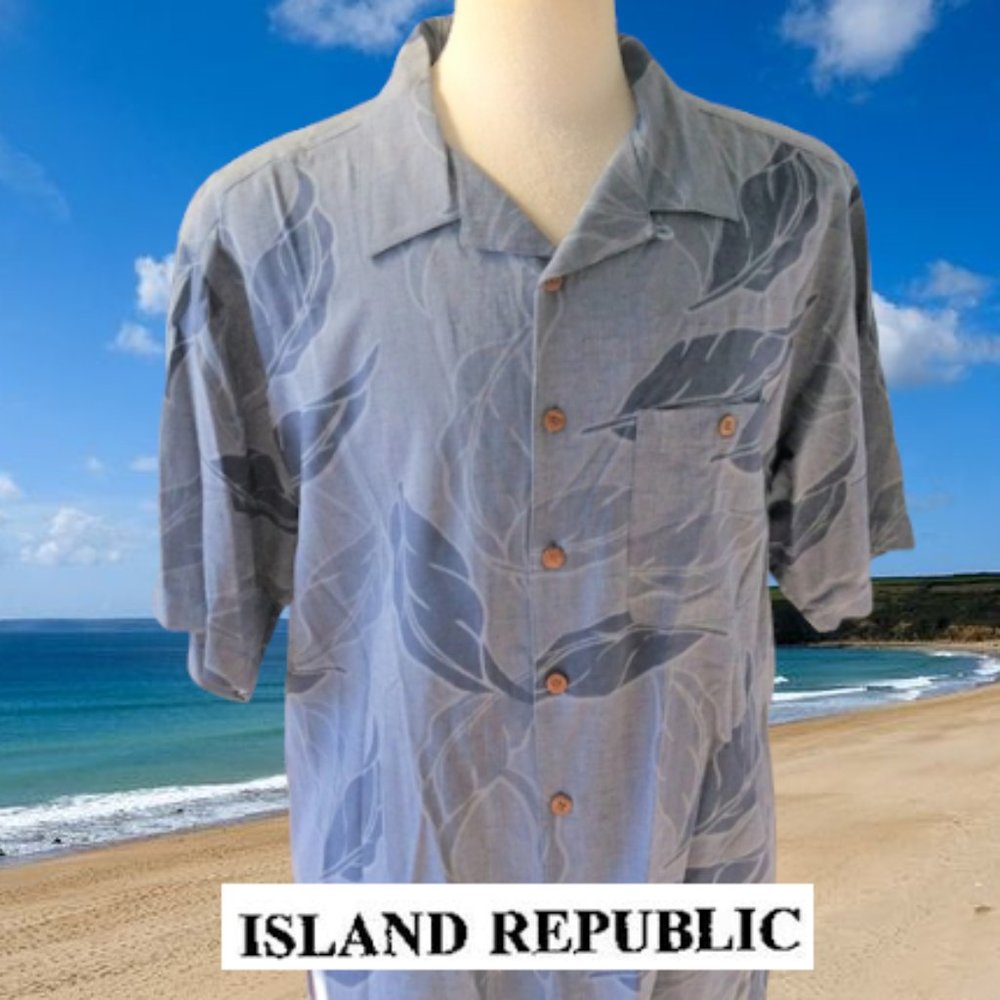 Men's Island Republic SS BTN DWN Casual - EUC 🌴